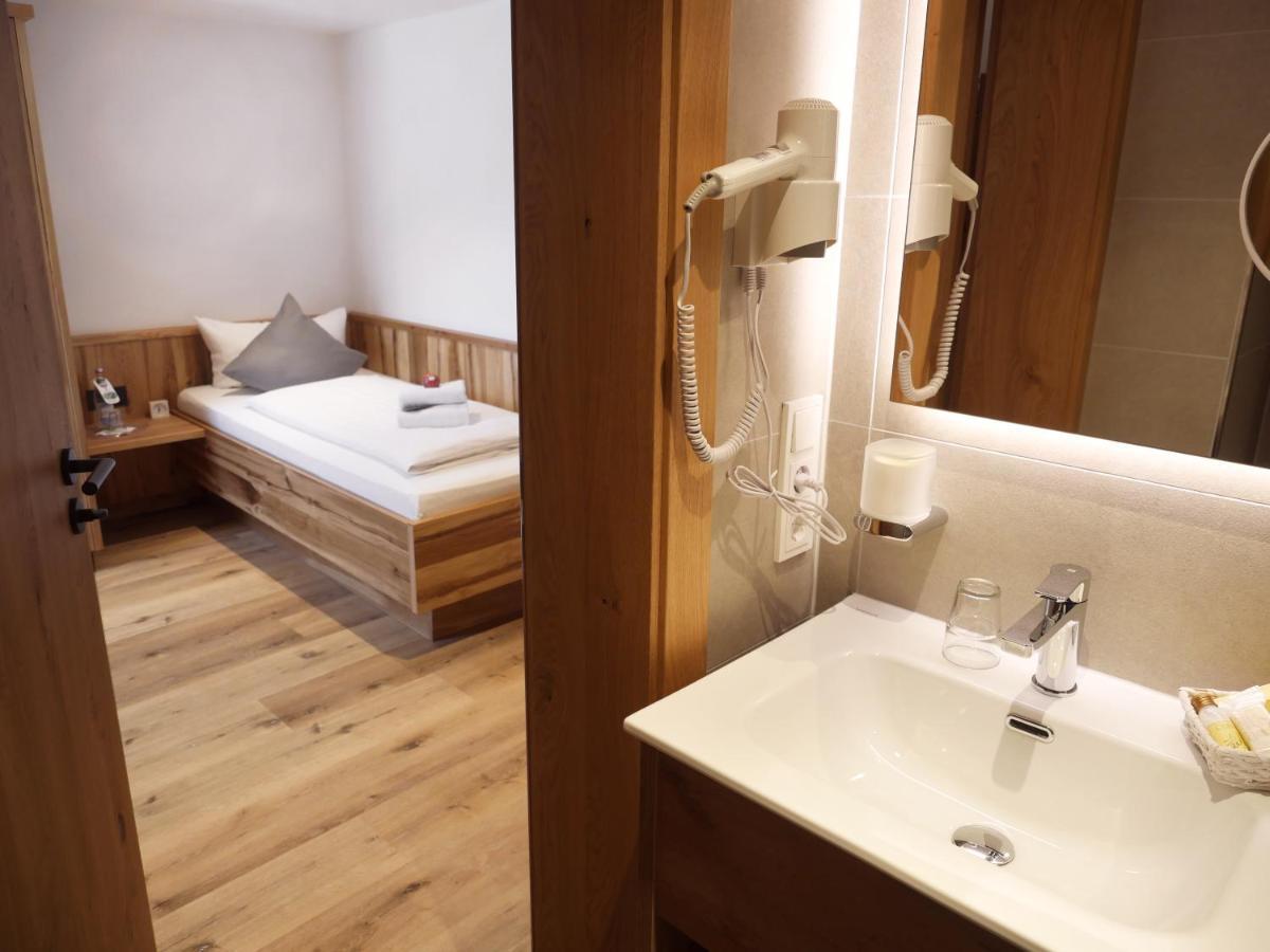 Deva Hotel Alpenglueck Schneizlreuth Eksteriør billede